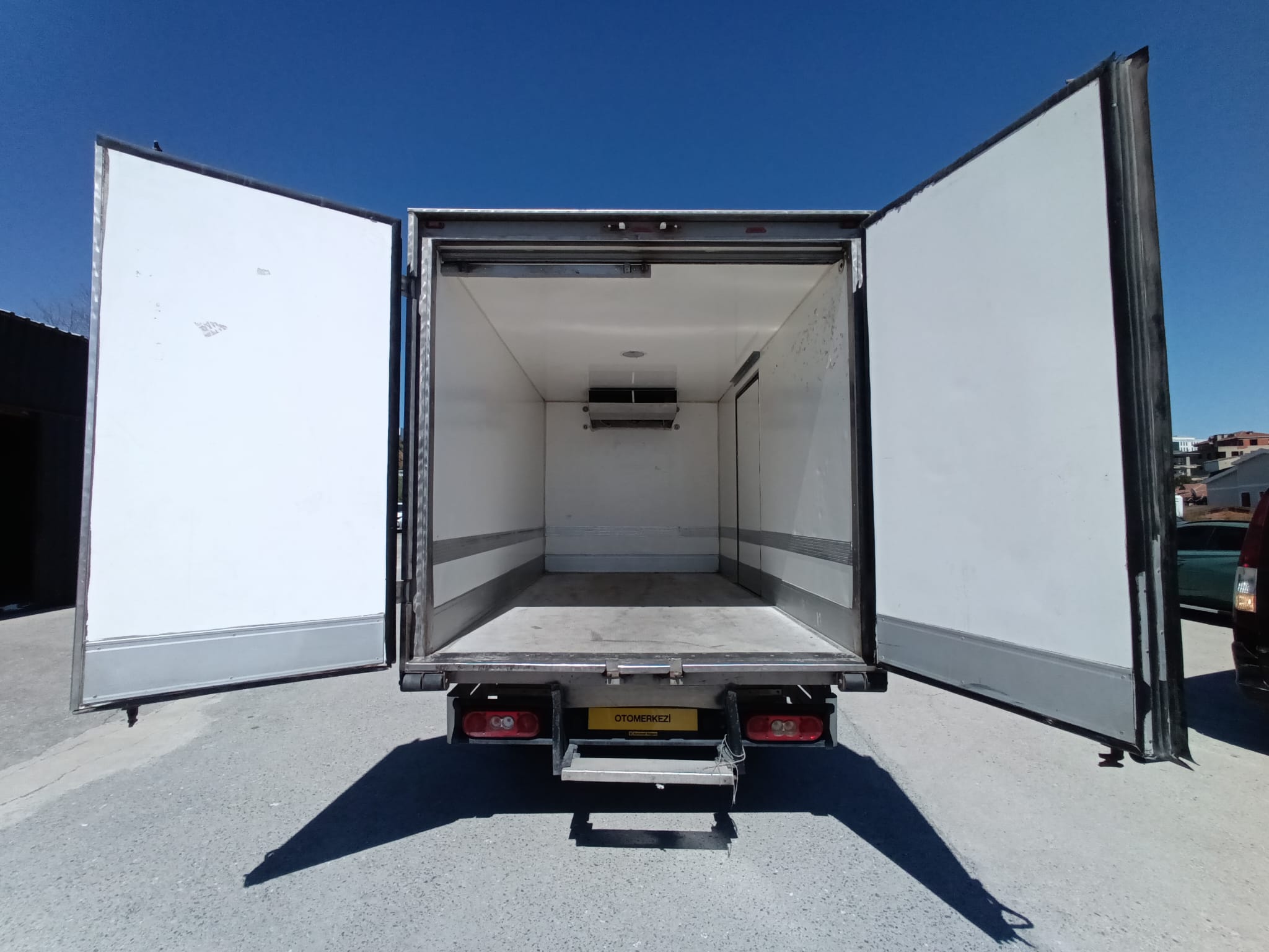 ISUZU N-WIDE 12